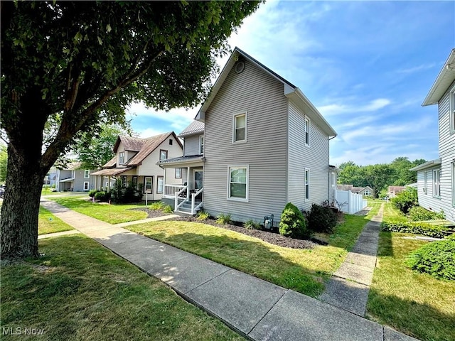 306 Maple St SW, Sugarcreek, OH 44681 - photo 3