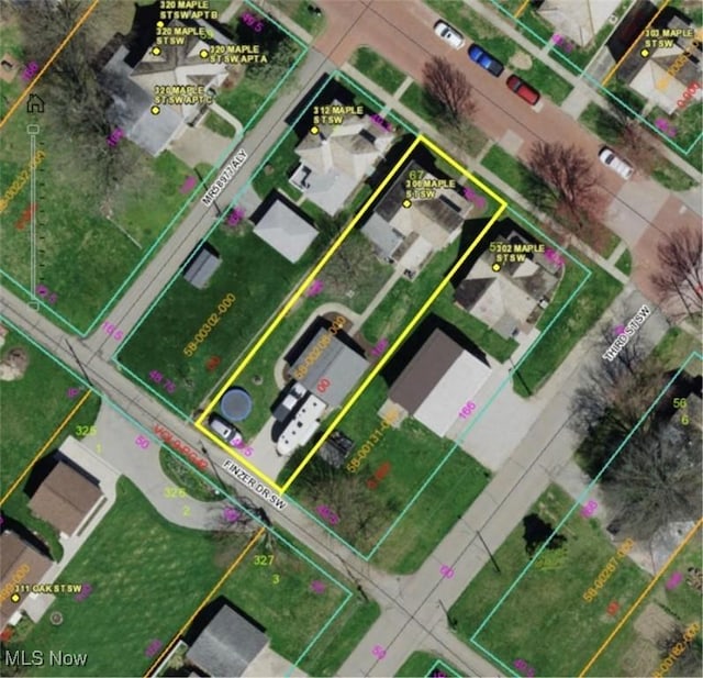 306 Maple St SW, Sugarcreek, OH 44681 - photo 6