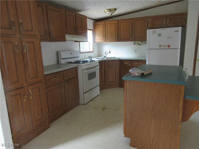 1851 Homestead Dr, Jamestown, PA 16134 - photo 4