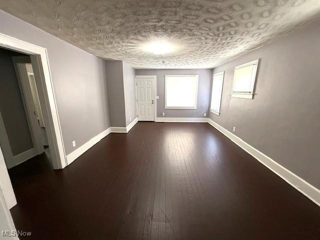 627 Schaum Ave, Zanesville, OH 43701 - photo 6