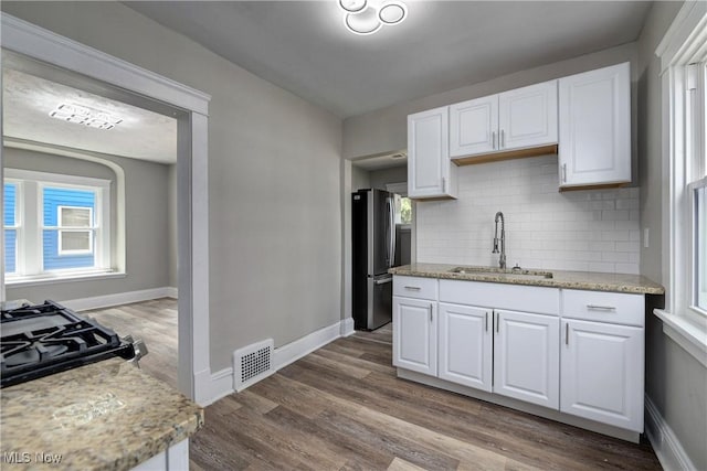 896 Selwyn Rd, Cleveland Heights, OH 44112 - photo 8