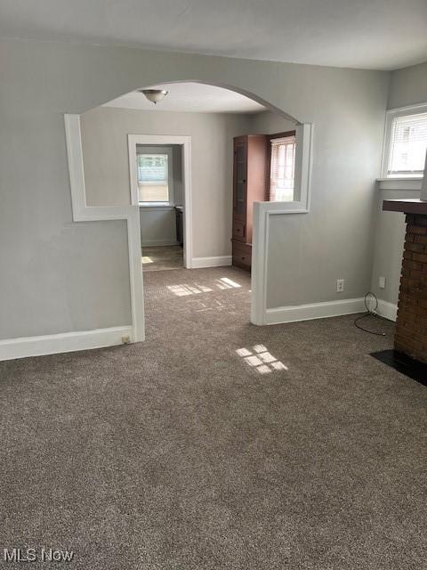 12332 Crest Ave, Garfield Heights, OH 44125 - photo 3