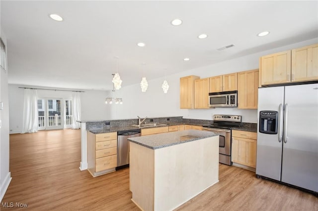 3713 Longwood Ct, Cleveland Heights, OH 44118 - photo 6