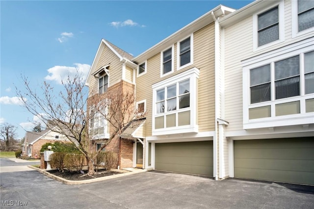 3713 Longwood Ct, Cleveland Heights, OH 44118 - photo 23