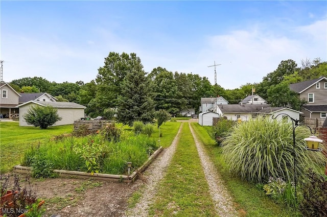 579 W Ely St, Alliance, OH 44601 - photo 40