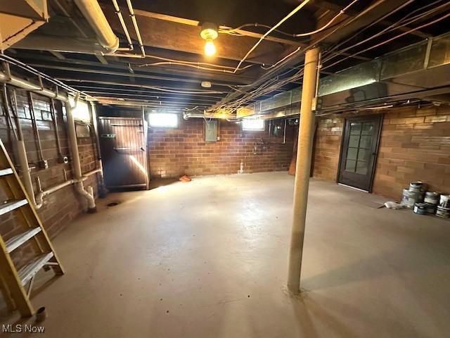 1119 Abbey Pl, Zanesville, OH 43701 - photo 36