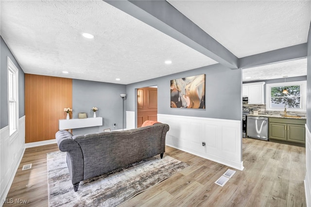 6672 Reynolds Rd, Mentor, OH 44060 - photo 4