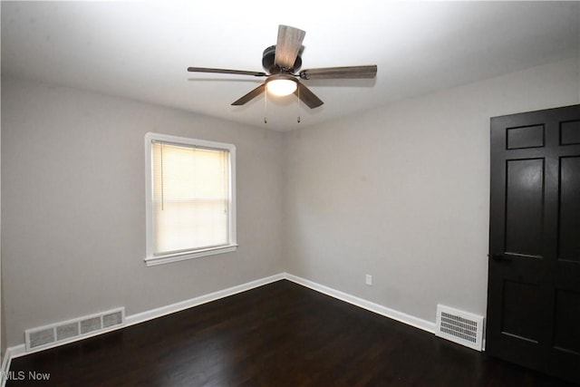 13813 Tyler Ave, Cleveland, OH 44111 - photo 31