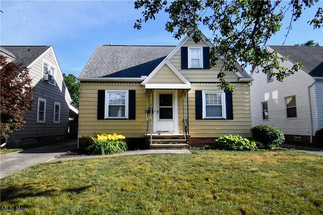 13813 Tyler Ave, Cleveland, OH 44111 - photo 1
