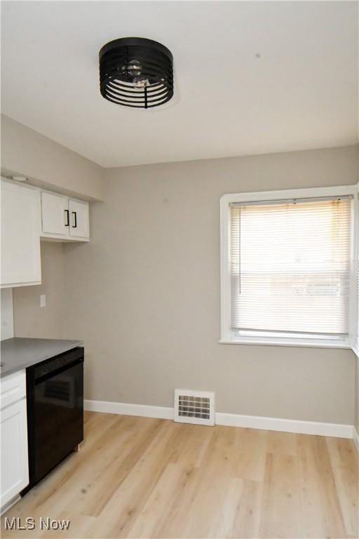 13813 Tyler Ave, Cleveland, OH 44111 - photo 13