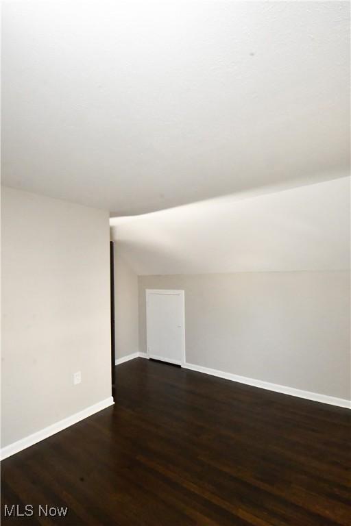 13813 Tyler Ave, Cleveland, OH 44111 - photo 38