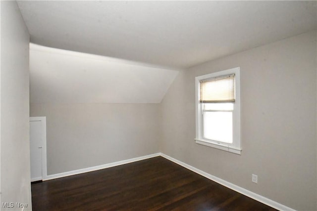 13813 Tyler Ave, Cleveland, OH 44111 - photo 39
