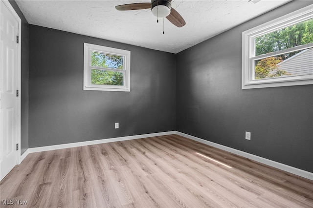 819 Baldwin Ave, Elyria, OH 44035 - photo 15