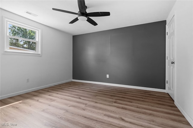 819 Baldwin Ave, Elyria, OH 44035 - photo 18