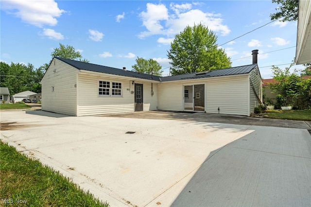 819 Baldwin Ave, Elyria, OH 44035 - photo 20