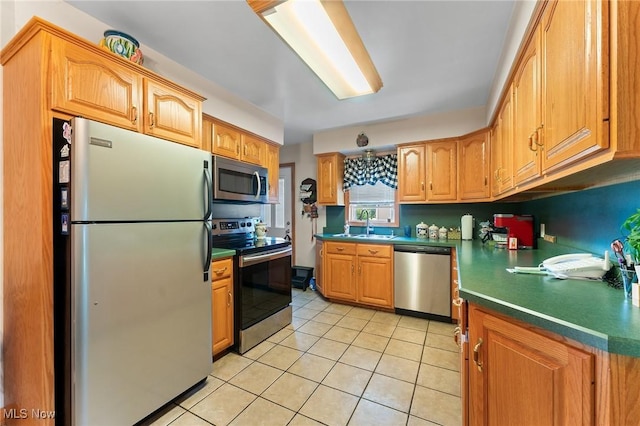 129 Westview Ave, Hubbard, OH 44425 - photo 5