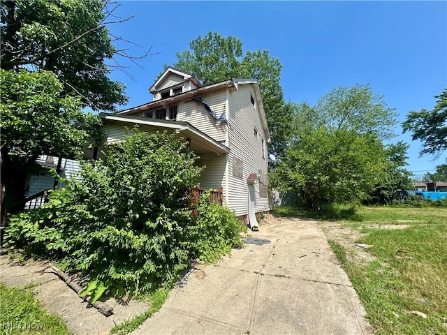 3275 E 142nd St, Cleveland, OH 44120 - photo 2