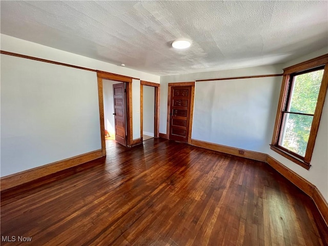 3806 Bosworth Rd, Cleveland, OH 44111 - photo 16