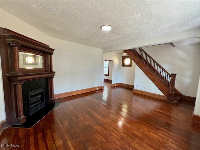 3806 Bosworth Rd, Cleveland, OH 44111 - photo 6