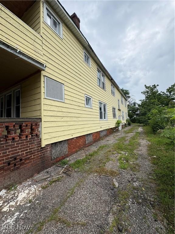 3291 E 145th St, Cleveland, OH 44120 - photo 2
