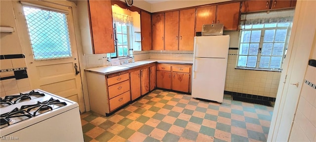 10007 Garfield Dr, Garfield Heights, OH 44125 - photo 10