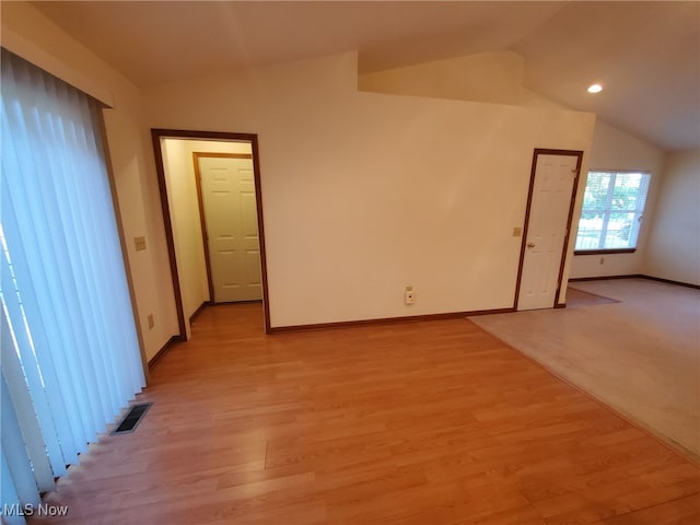 310 Waverly Ave, Wadsworth, OH 44281 - photo 8