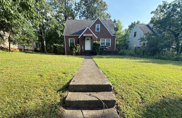 1780 Sagamore Dr, Euclid, OH 44117 - photo 1