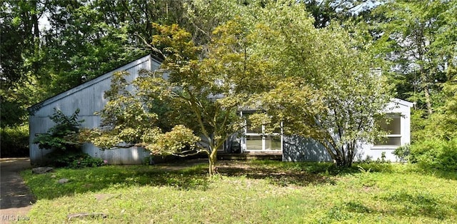 1992 Temblethurst Rd, South Euclid, OH 44121 - photo 1