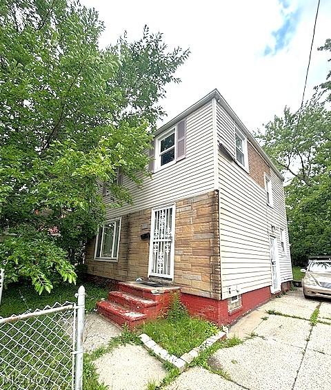3761 E 144th St, Cleveland, OH 44145 - photo 1