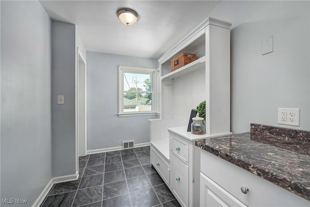 7600 Malibu Dr, Parma, OH 44130 - photo 13