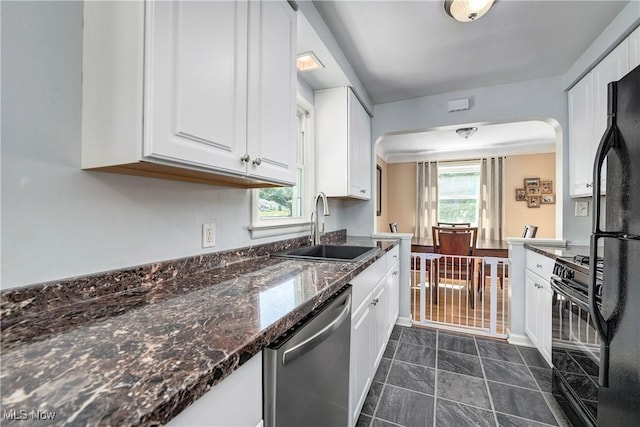 7600 Malibu Dr, Parma, OH 44130 - photo 15