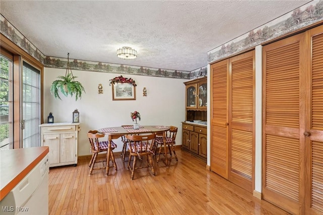 321 Manhattan Pkwy, Painesville, OH 44077 - photo 3