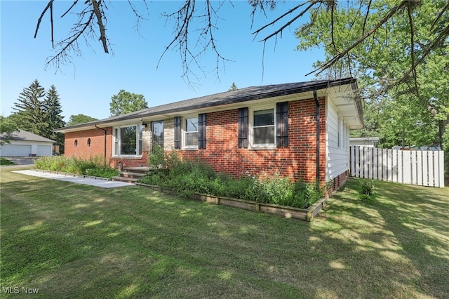 8237 Marianna Blvd, Broadview Heights, OH 44147 - photo 4