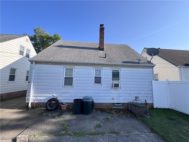 7424 Traymore Ave, Brooklyn, OH 44144 - photo 4
