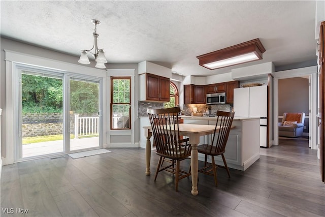 7071 Fenwick Ave NE, Canton, OH 44721 - photo 18