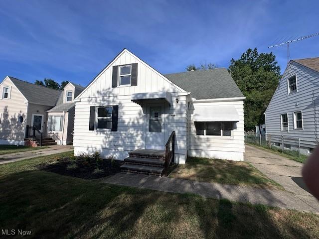 445 E 275th St, Euclid, OH 44132 - photo 1