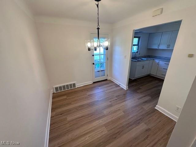 445 E 275th St, Euclid, OH 44132 - photo 3