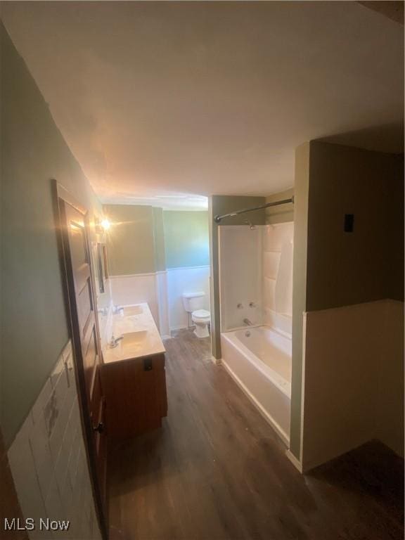 114 E Main St, West Lafayette, OH 43845 - photo 5