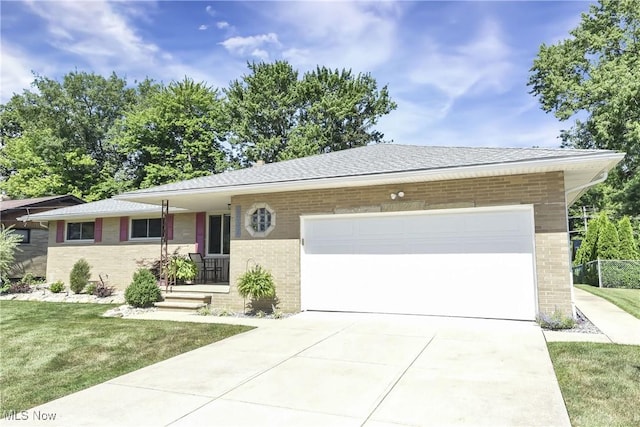 6982 Middlebrook Blvd, Middleburg Heights, OH 44130 - photo 2