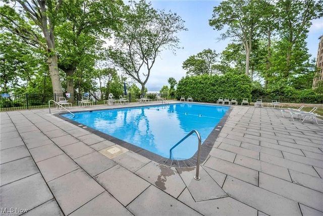 12520 Edgewater Dr Unit 801, Lakewood, OH 44107 - photo 4