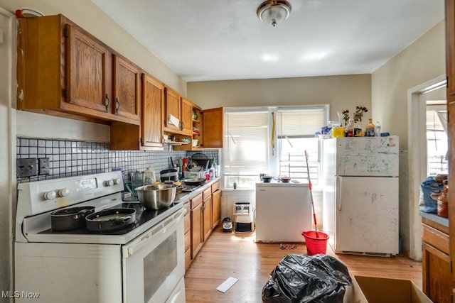 3029 E 130th St, Cleveland, OH 44120 - photo 18