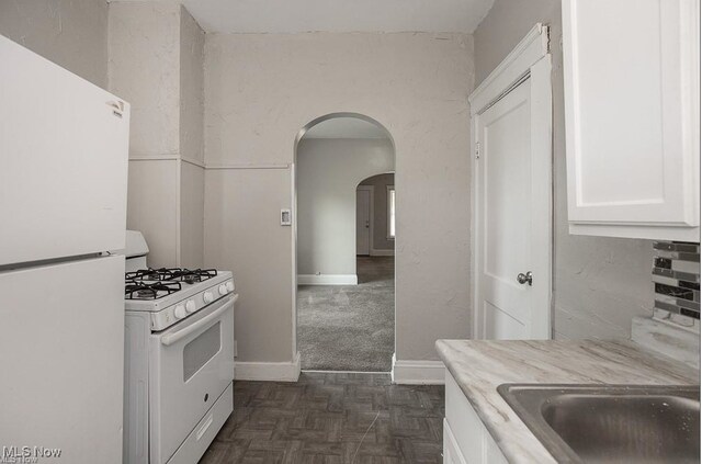 880 Stevenson Rd, Cleveland, OH 44110 - photo 7