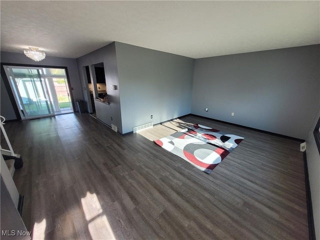 172 Xavier St, Elyria, OH 44035 - photo 2
