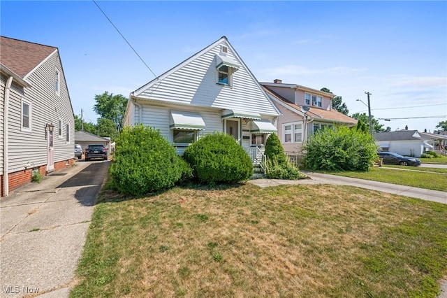 10306 Jasper Rd, Cleveland, OH 44111 - photo 3