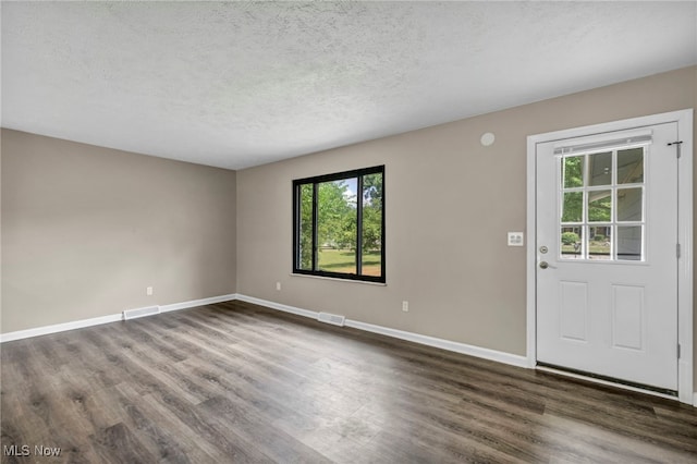 8302 Lorraine Dr, Strongsville, OH 44149 - photo 5