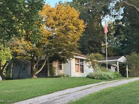 92 Beechrock Dr, Zanesville, OH 43701 - photo 1