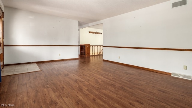 2775 N Lawndale Pl, Zanesville, OH 43701 - photo 4