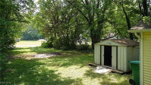 1024 W 54th St, Ashtabula, OH 44004 - photo 16