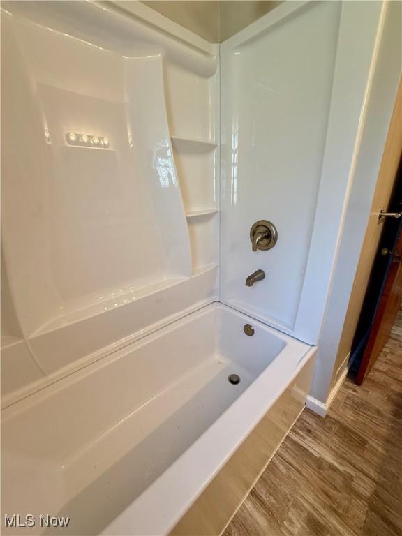 5074 Oakvale St SW, Canton, OH 44706 - photo 23