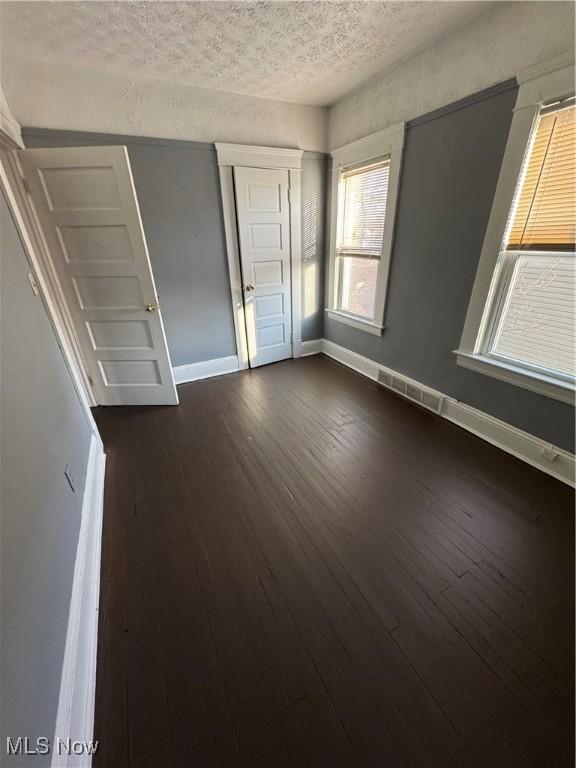 769 E 90th St, Cleveland, OH 44108 - photo 10